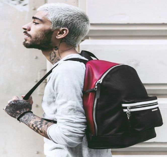 — Însoţindu-l. „Frăţioare,” îşi iniţiază astfel ideea, bineînţeles, dornic de a interveni din nou - 10 Something we gotta maintain