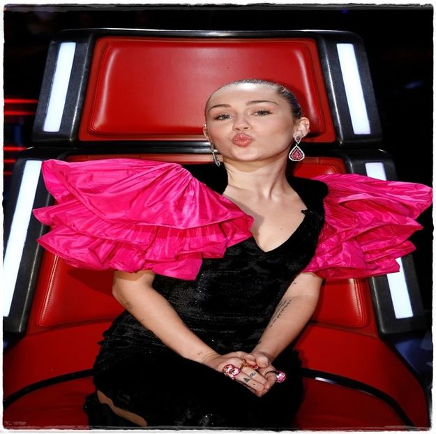 A DA, și concluzionând.. cei 2 s-au împăcat =)))))) - Cine s-ar fi gândit că o să ajungem la episodul 2