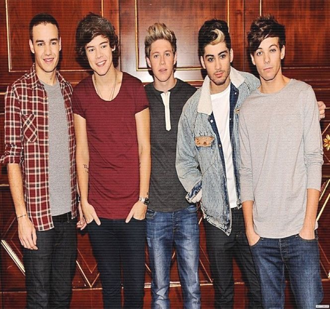 — Cuvânt și doar din priviri îi indică și comunică plecarea lor, timp în care palma liberă ajunge - 10 Something we gotta maintain