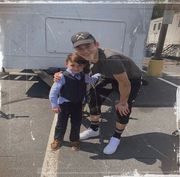 CHIAR VOIAM SĂ-ȚI SPUN CĂ MĂ BAG LA SOMN CĂ AM CURSURI DE LA 10 =))) cl. - Cine s-ar fi gândit că o să ajungem la episodul 2