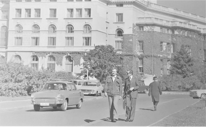 Tata De Duminica - Tata De Duminica 1975