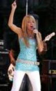 canta rok cu hannah montana - hannah montana