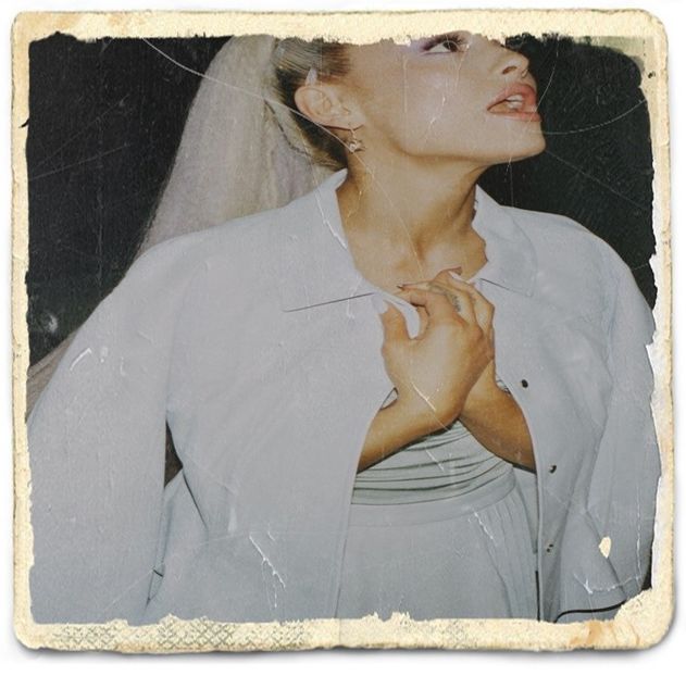 Nush vreau să vin cu ceva nou.... revoluționar! Dar nu prea-mi permite photoscape ul... cl. - Cine s-ar fi gândit că o să ajungem la episodul 2