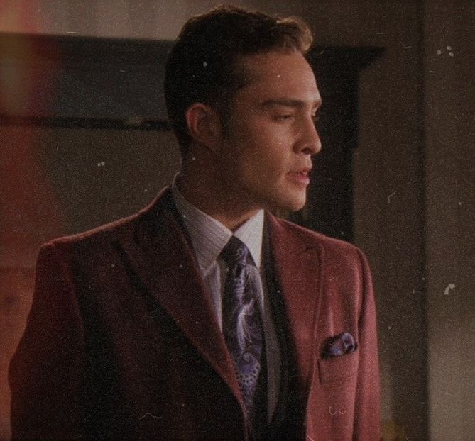 Da, dar eu am pus stickeru pe poză.. ;) =))))). Păi sunt.. dar în preajma ei parcă mă schimb! cl. - Starbucks