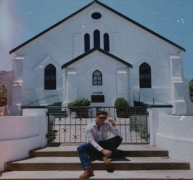 Cum să fie??? Nu știu, parcă devin mai diabolic??? PĂI EDITEAZĂ - Starbucks