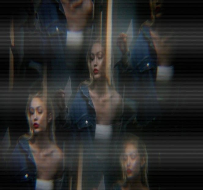 —  Zâmbetul aflat pe propriile-i buze îi prinde un contur amuzat în momentul în care Zayn - 11 Quit talking all that nonsense