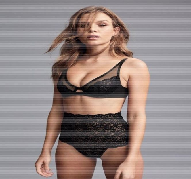 — Suficient timp pentru ca mintea să-i zboare la un nume mai simandicos în asociere cu - 11 Quit talking all that nonsense