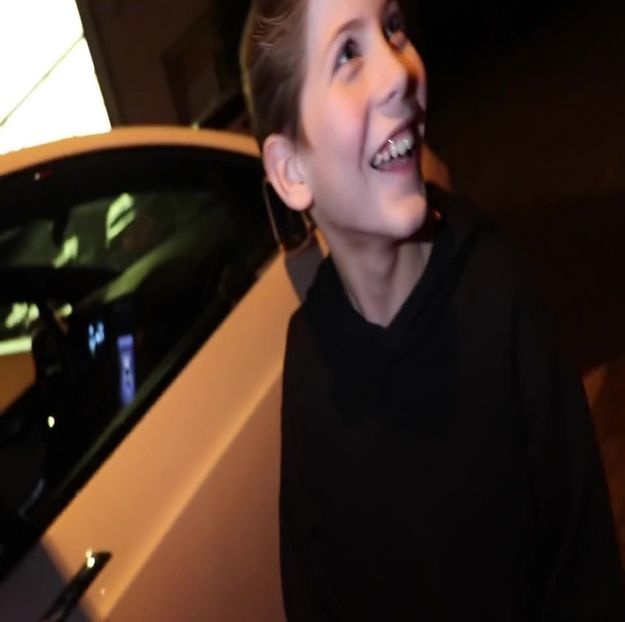 ― Cum avea încredere în tatăl lui se duce în brațele cheliosului și îi analizează fața de - xE01xS01 haters gonna h a t e