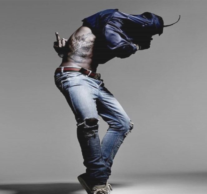 — Identifică prin rostirea numelui de familie al acesteia, un lucru tipic de altfe. „Skriver.” - 11 Quit talking all that nonsense