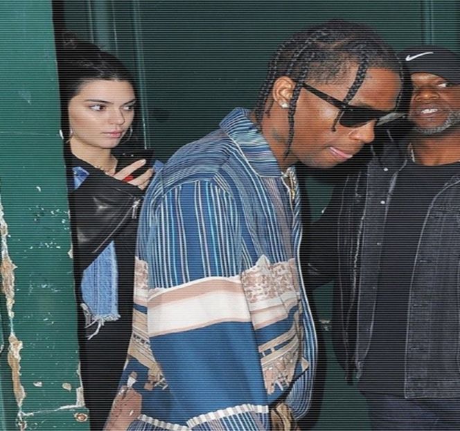 — Urmăreşte derutat manifestarea acesteia până ce reuşeşte să perceapă care îi era de - 11 Quit talking all that nonsense