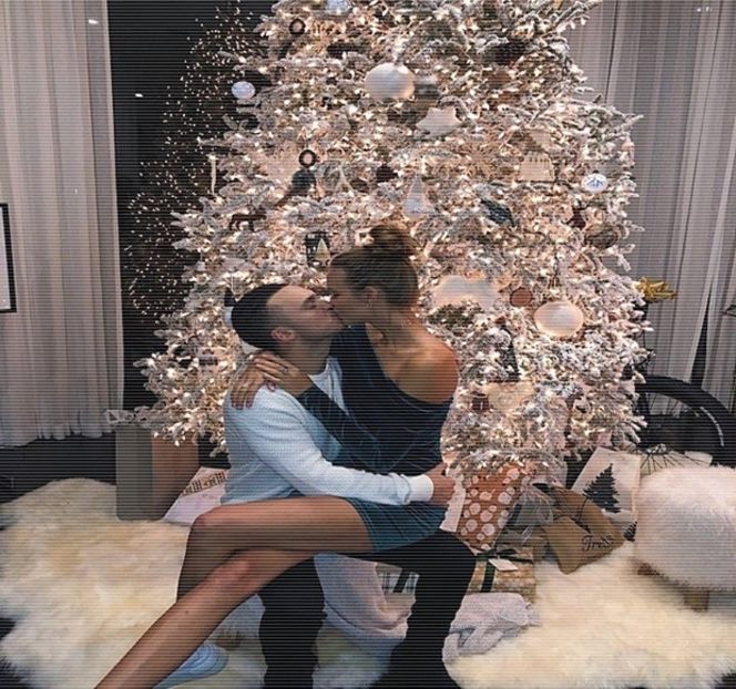 — Vizibil agitată, atât din cauza alcoolului consumat, dar şi a suferinţei provocate de însuşi - 11 Quit talking all that nonsense