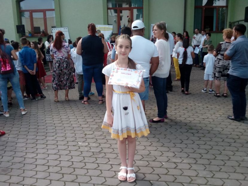  - Fundație