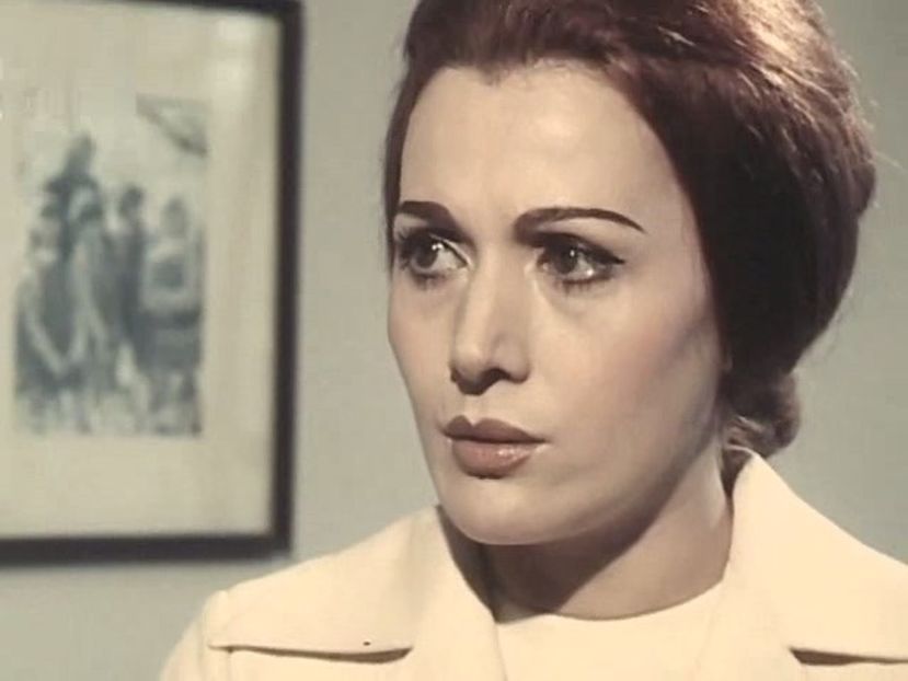 Regasirea - Regasirea 1977