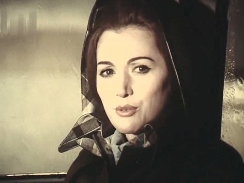 Regasirea - Regasirea 1977