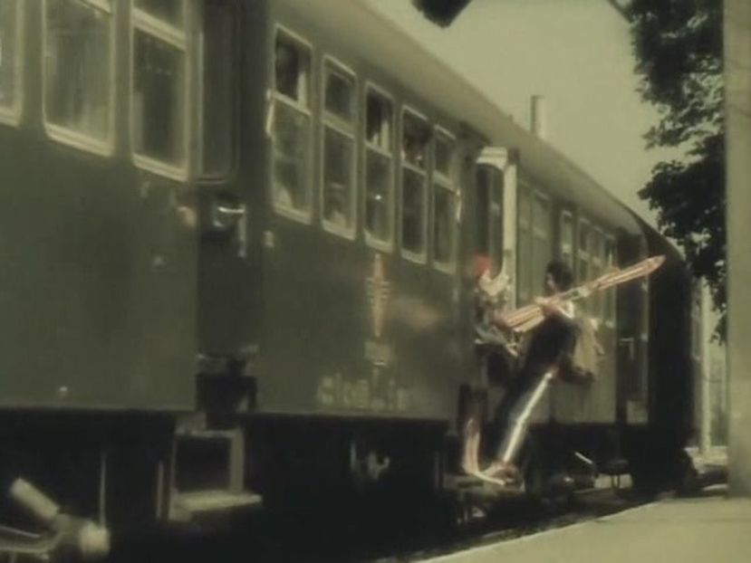 Regasirea - Regasirea 1977