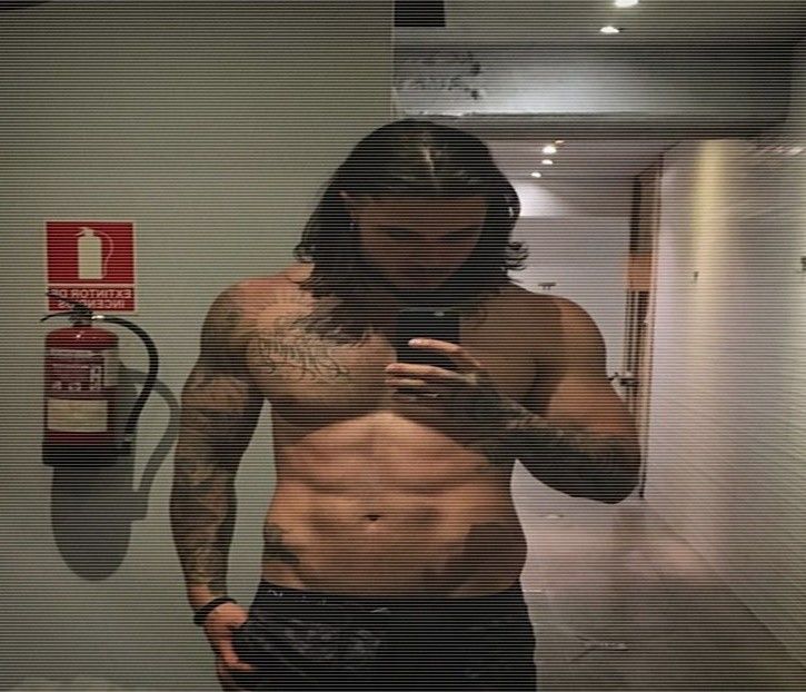 ·̷࿂.　̣̣ḥ̣ẹ̣ạ̣ḷ̣ị̣ṇg̣·♥̷̥∙ɑcμԍƨ›.;　 Din cauza faptului că se trezise mult prea târziu, ratase - Métamorphoses! Pri0m1is liber