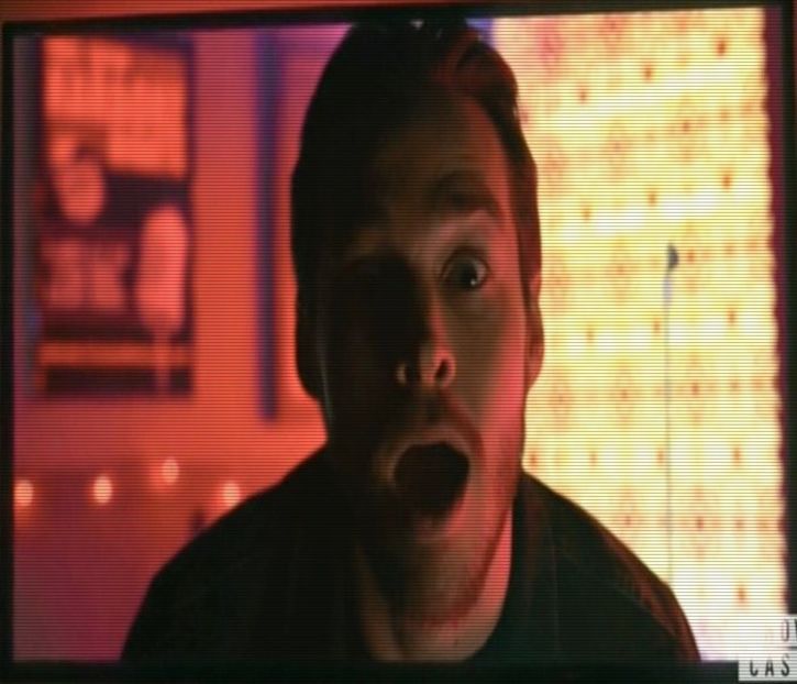 §´¨ɴ̲̃ᴏ̲̃ᴛ̲̃ʜ̲̃ɪ̲̃ɴ̲̃ɢ̲̃ ･ƨǝɿɒqmoɔ.; de baschet. După ce s-a săturat să joace, și-a luat o sticlă de - Métamorphoses! Pri0m1is liber