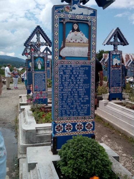  - Cimitirul vesel