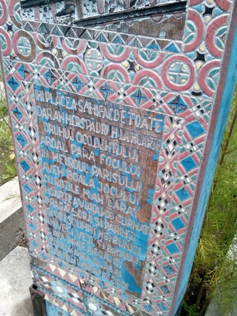  - Cimitirul vesel