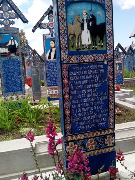  - Cimitirul vesel