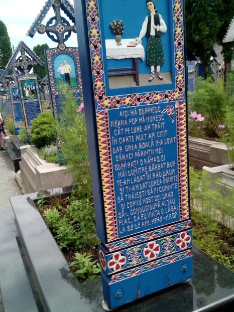  - Cimitirul vesel