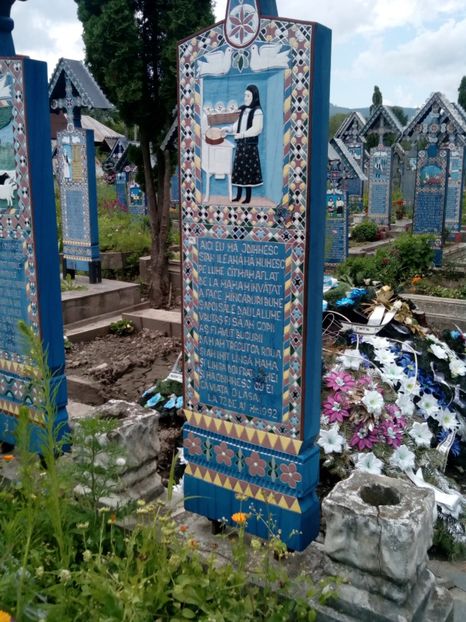  - Cimitirul vesel