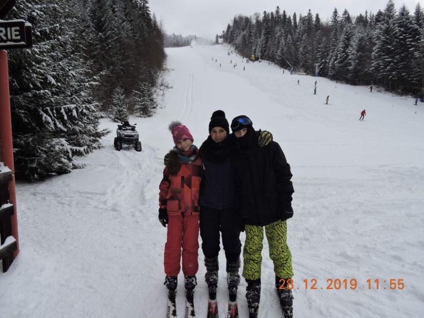 received_645760112828080 - 2019 Azuga Crăciun și revelion