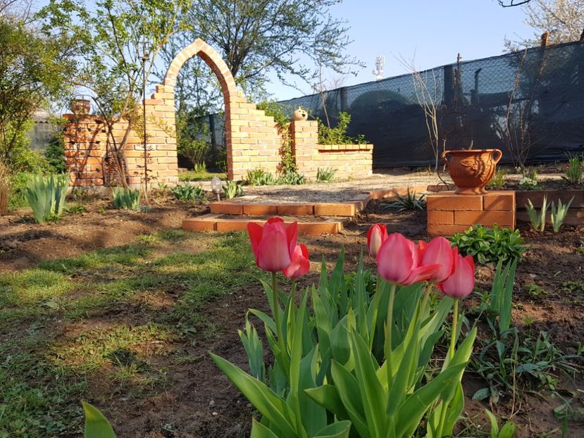  - 2020 Mart-Apr_Idilic garden