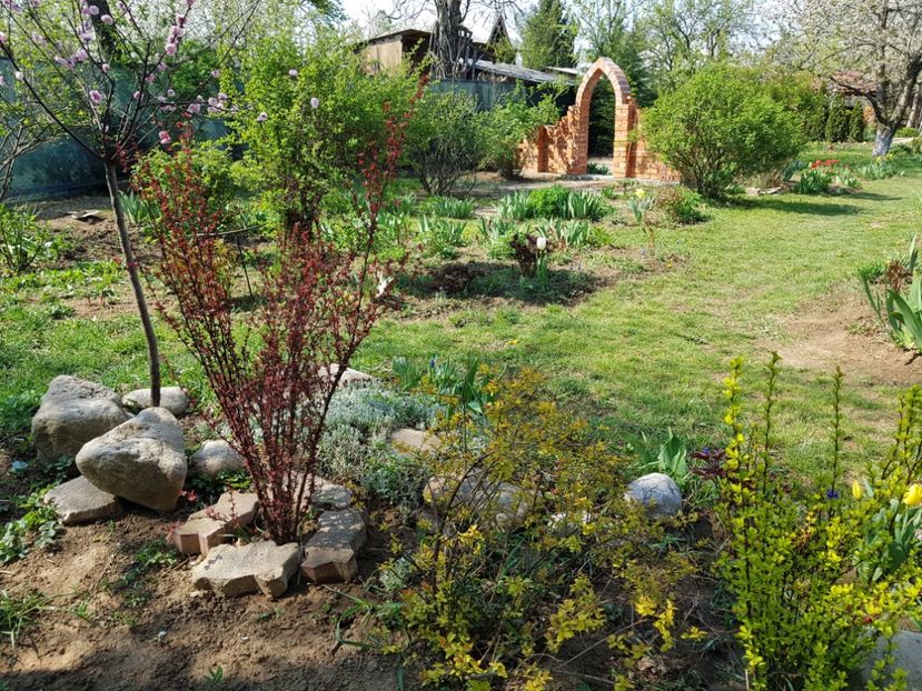  - 2020 Mart-Apr_Idilic garden