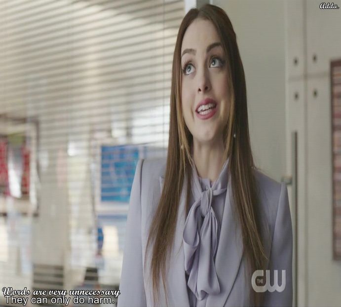 Daca te mai dai la mine, ii dau mesaj lu nevasta-ta. Ipoc;ritule, am vz pe facebookul tau aseara ca - episodul 77