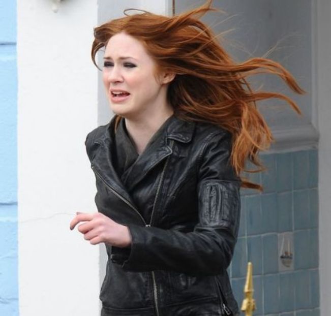 Si baiatul? Nu il pot creste singura. - episodul 77