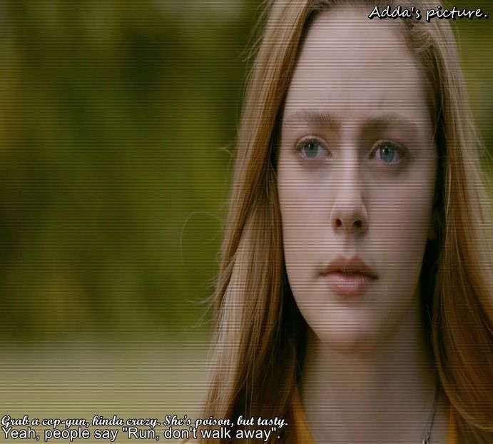 *se uita pe geam* Meh, e doar mama cu tata..se cearta ca de obicei *trage perdeaua ca e lipita de - episodul 77