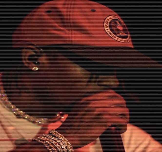 — Apelativul pe care aceasta îl utilizează în respectiva adresare îi cauzează rotirea inevitabilă - 11 Quit talking all that nonsense