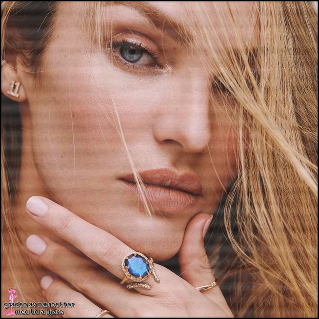 ☇.ᵗʰᵉ̣ṃ̣ẹ̣ṛ̣ṃ̣ạ̣ịḍ❀ƨɘilɟ.ϟ;. am pierdut total noțiunea timpului." Îl privește drept în + - Métamorphoses! Pri0m1is liber