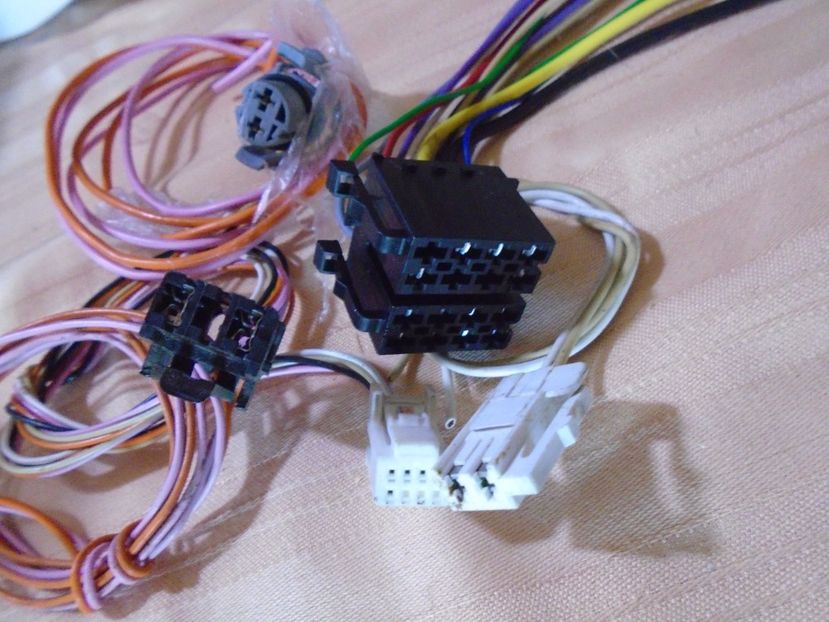  - conectori auto