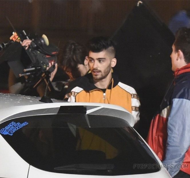 — Constatând astfel că de fapt, se aflau în apartamentul lui Travis, loc în care şi petrecerea - 11 Quit talking all that nonsense