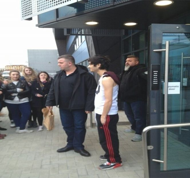 — Lor, pe parcurs ce se apropie de zona în care ea se oprise, asigurând astfel o privare - 11 Quit talking all that nonsense