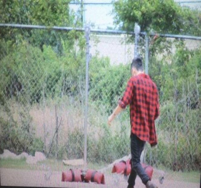 — Peste comunicările acesteia, însă de fiecare dată ajunge întrerupt, buzele ajungându-i - 11 Quit talking all that nonsense