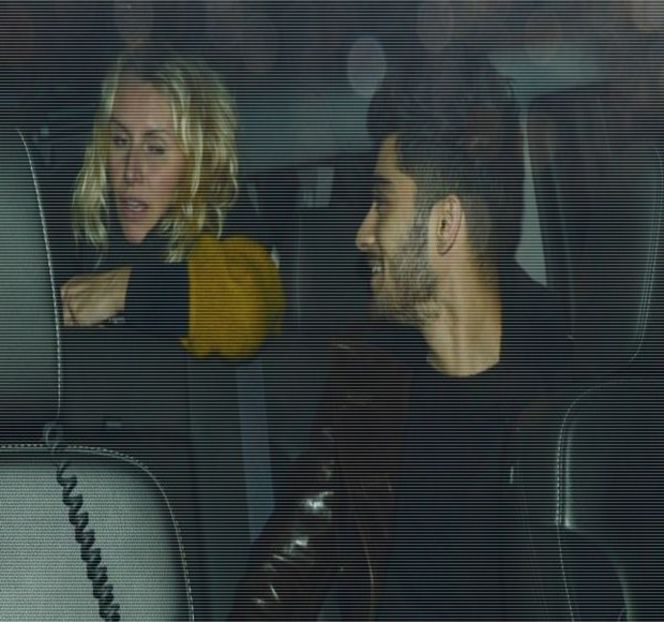 — Poți să te pregătești între timp și după ce mai strâng eu ce mai am de luat de pe aici, - 11 Quit talking all that nonsense