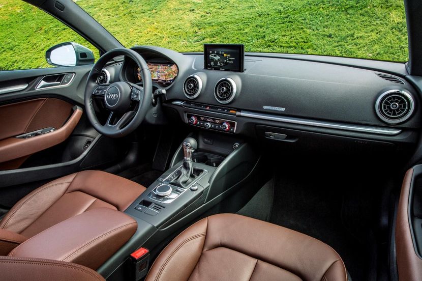 2017-2020-audi-a3-sedan-dashboard-car - Masini 2017-2020-Audi A3 Sedan