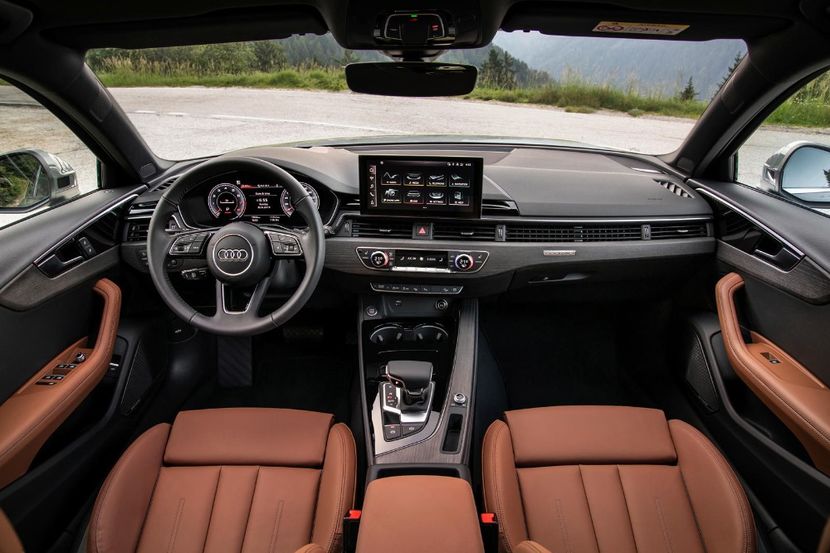 dashboard-carbuzz-668345-1600 - Masini 2020 Audi A4 allroad