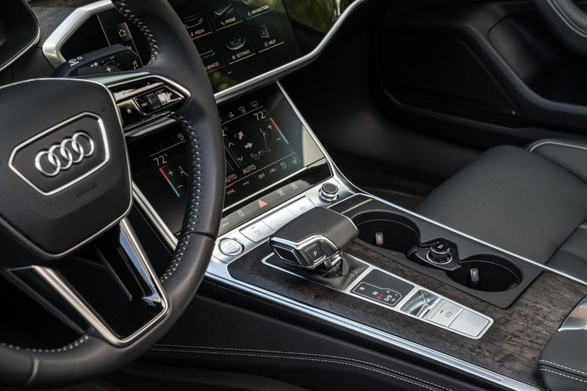 2019-2020-audi-a6-gear-shifter-carbuzz-551186-1600 - Masini 2019-2020 Audi A6
