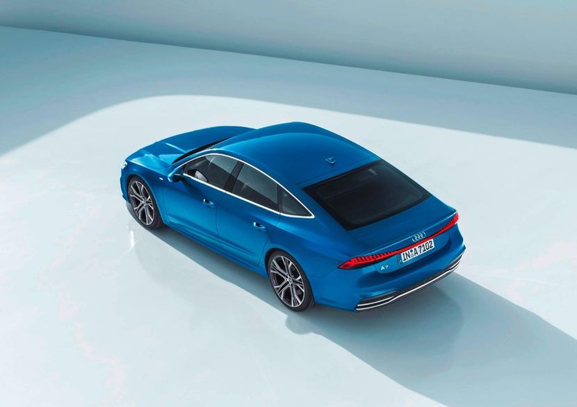 2018-2020-audi-a7-sportback-top-view-carbuzz-448618-1600 - Masini 2019 Audi A7 Sportback