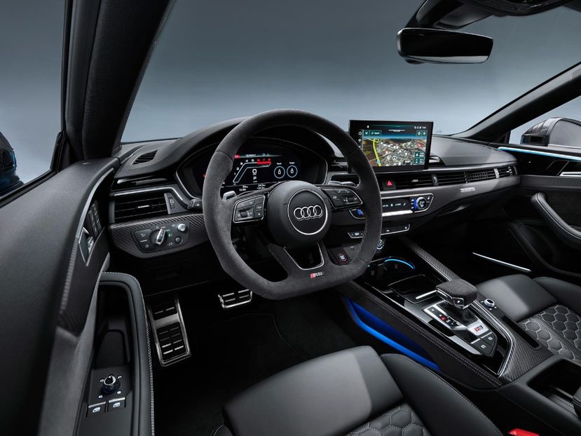 dashboard-carbuzz-656693-160018 - Masini 2020 Audi RS5 Sportback