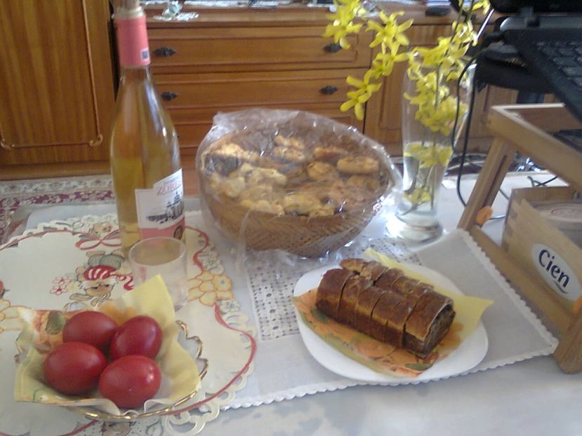 Fotografie5656 - 2020 PAȘTELE CATOLIC 11 aprilie