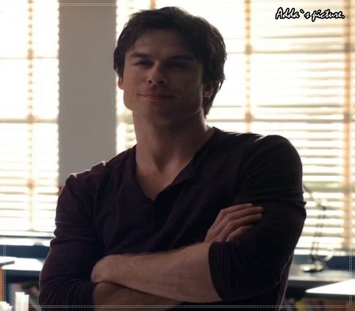 ― Duce mâna acesteia către buze doar pentru a lăsa pe dosul palmei acesteia un sărut - xE05xS01 haters gonna h a t e