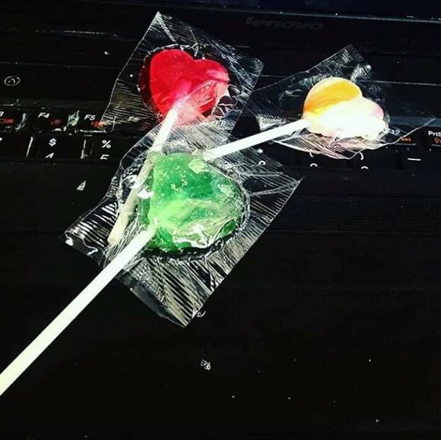  - - O - Fotografii x