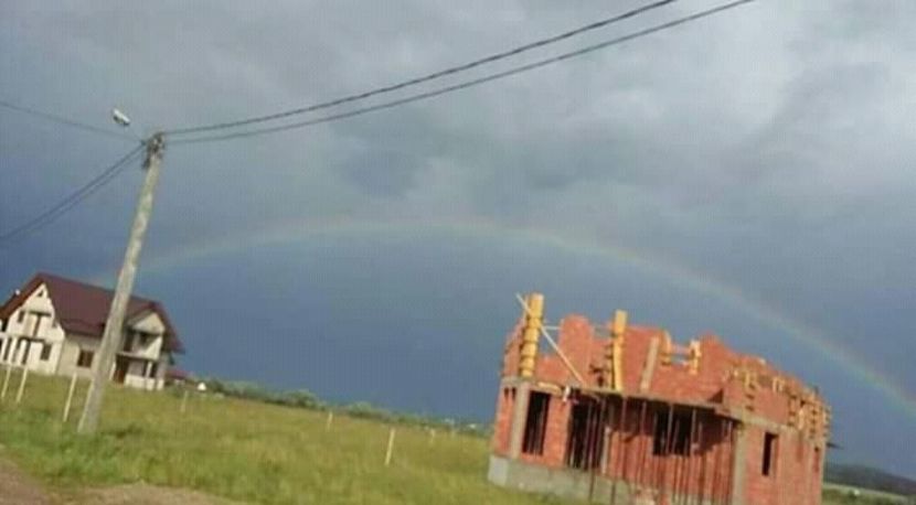  - - O - Fotografii x