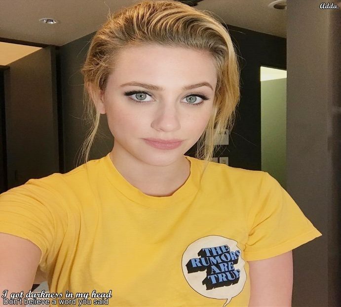 》#Aruncă o privire peste actele ce se aflau pe birou, apoi, când acesta se așează în capul + - xE05xS01 haters gonna h a t e