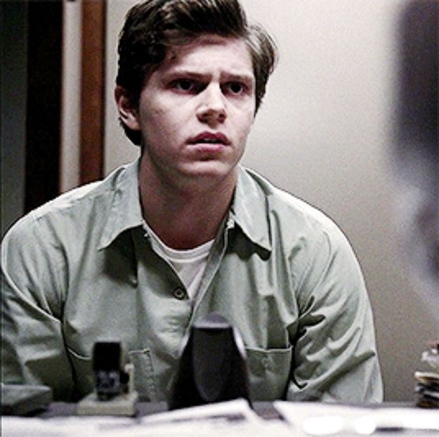 ― Ochii lui Zachary se rotesc instictiv atunci când aude pentru a mia oară apelativul pe care - xE05xS01 haters gonna h a t e